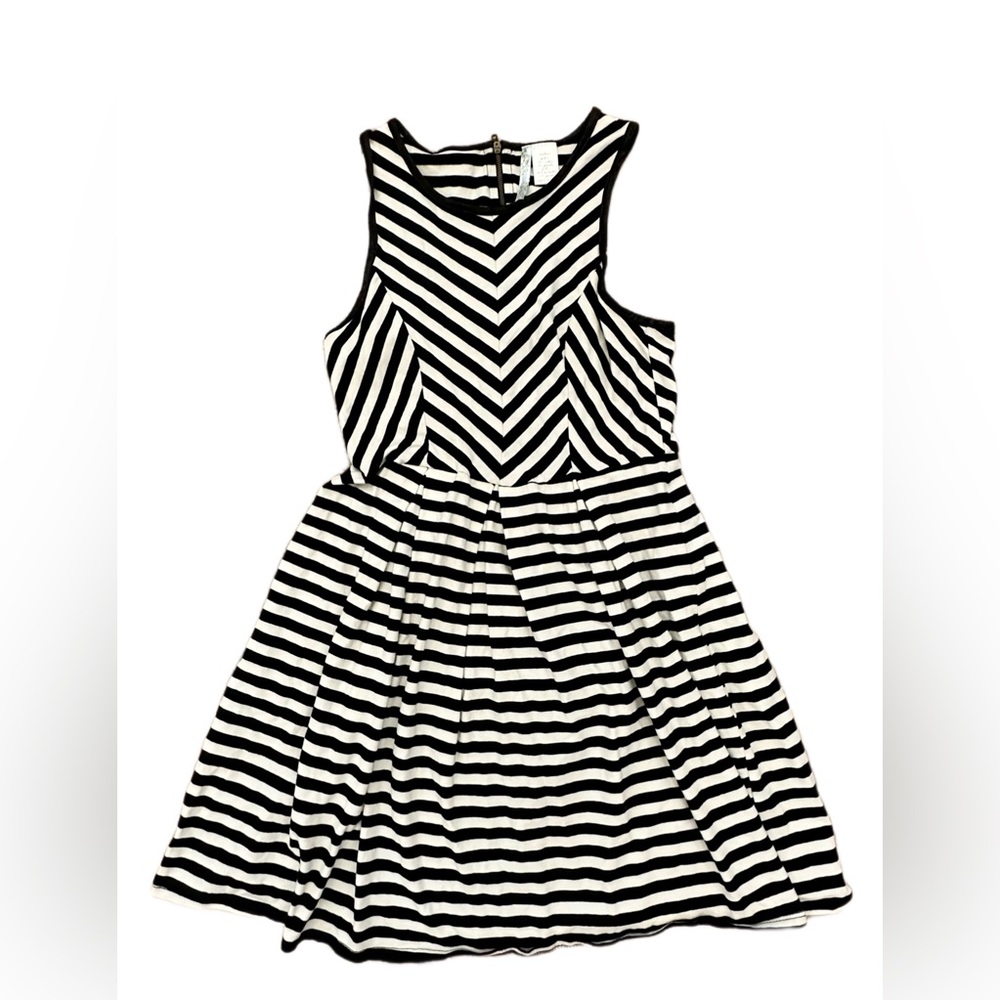 Black & White Stripe Dress - Medium